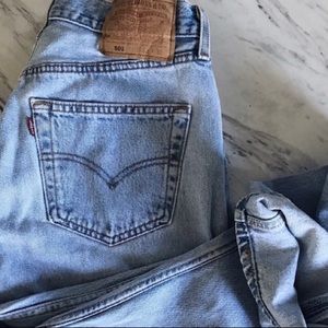 Vintage 501 Levis stone wash button fly